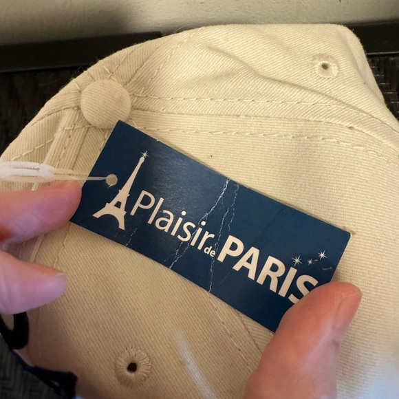 Unisex Paris cap, brand new!✨ - Picture 5 of 6